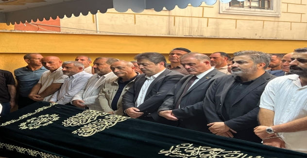 İsmail Akkaya Son Yolculuğuna Uğurlandı: Sultangazi'de Binlerce Kişi Cenaze Törenine Katıldı