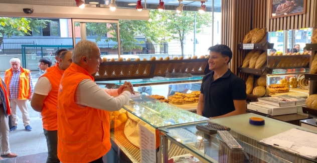 İsmail Ergüneş Yıldıztabya Caddesi’nde Esnafla Buluştu