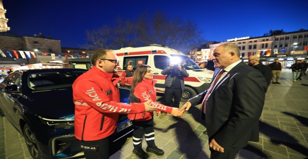 İSTANBUL’UN 4 MEYDANINDA VE TÜM ULAŞIM NOKTALARINDA İFTAR SEFERBERLİĞİ 