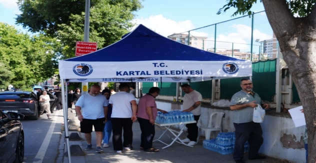 Kartal Belediyesi YKS’ye Giren Öğrencileri ve Ailelerini Unutmadı