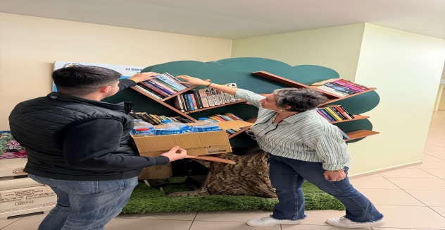 Kartal’da Anlamlı Dönüşüm: “7’den 70’e Atığını Getir, Kitabını Götür”