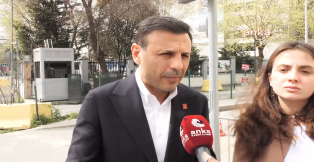 Özgür Çelik'ten muhafazakar vatandaşlara: ''Biz camiyi korumaya çalışıyoruz. Bize atılan iftiralara, karalamalara, provokasyonlara inanmayın''