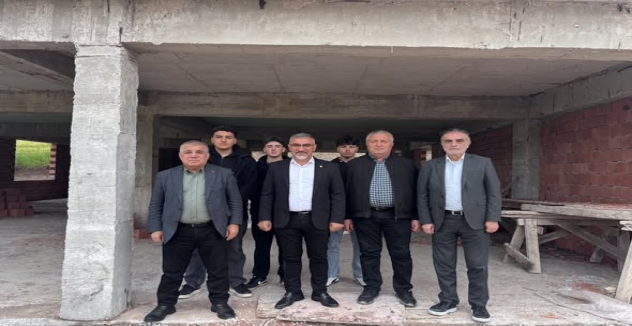 Ramis Topal’dan Göynücek Şarklı Köyü’nde Yapımı Süren Cemevi ve Aşevi İnşaatına Ziyaret