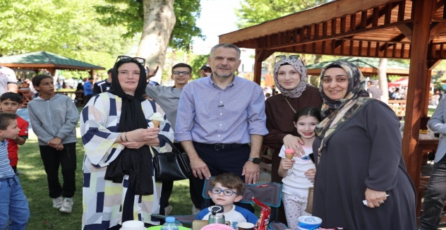 Sabri Akpınar Parkı yeni yüzüyle göz kamaştırıyor 
