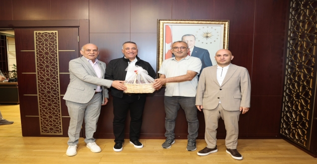 Sultangazi Belediye Başkanı Abdurrahman Dursun'dan Anlamlı Ziyaretlere Teşekkür