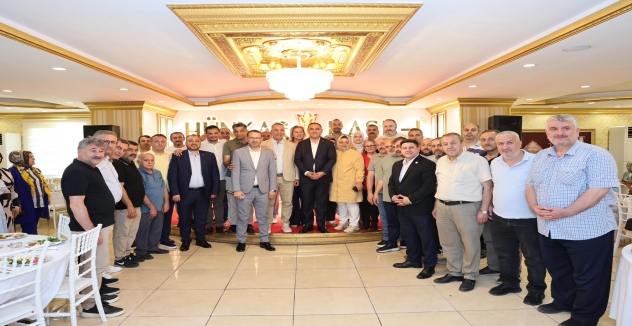 Sultangazi Belediye Başkanı Abdurrahman Dursun Kastamonulularla Kahvaltı Programında Buluştu