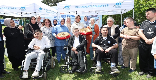 Sultangazi’de Engelliler Haftası Etkinliği Duygu Dolu Anlara Sahne Oldu
