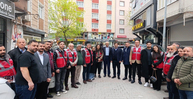 Yüksel Mansur Kılınç ve CHP Heyeti Sultangazi’de Saha Çalışmasında