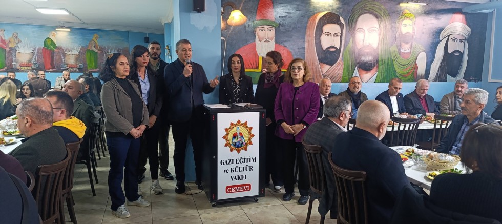 Gazi Cemevi Kahvaltı Organizasyonunda  “Birlikte Kurulan Sofra Güç Verdi”