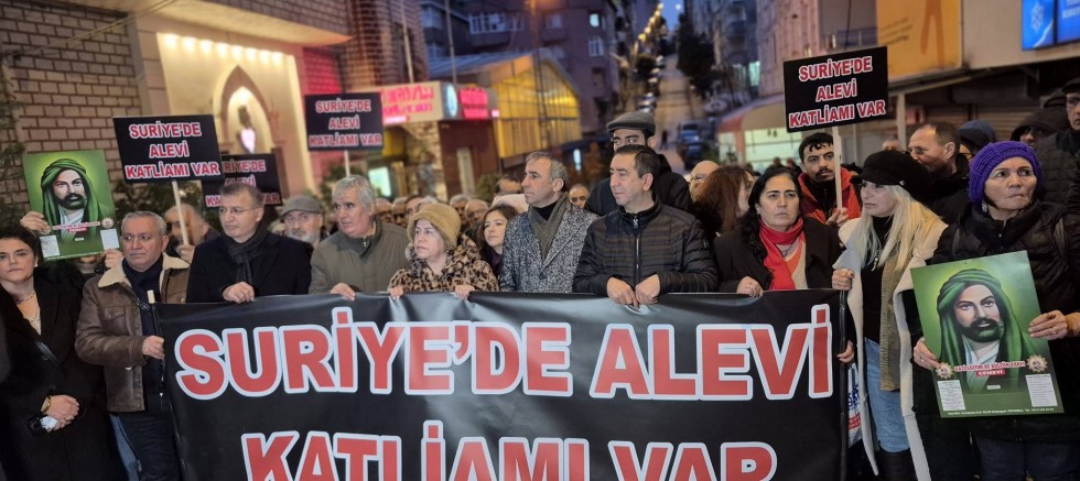 Gazi halkından, Suriye’deki Alevi katliamı sebebiyle protesto: Saldırılar derhal durdurulsun!-VİDEO