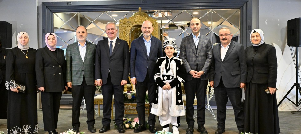 Gaziosmanpaşa Belediye Başkan Vekili Eray Karadeniz, Ali Osman’ın Sünnet Merasimine Katıldı