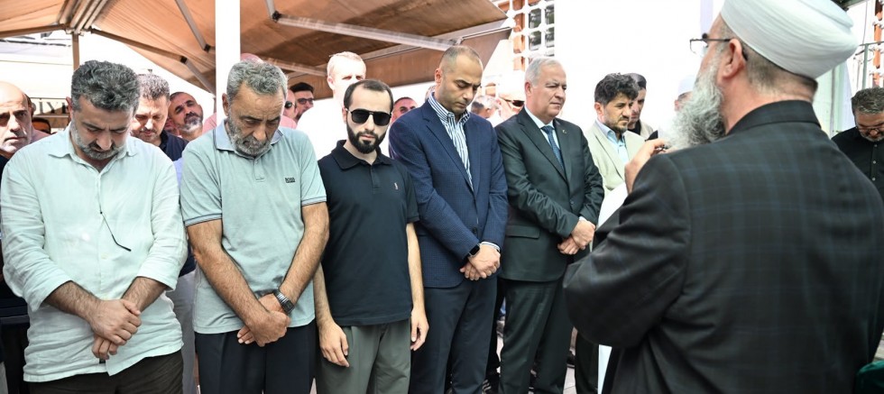 Gaziosmanpaşa’da Acı Gün: Eray Karadeniz Cenaze Namazına Katıldı