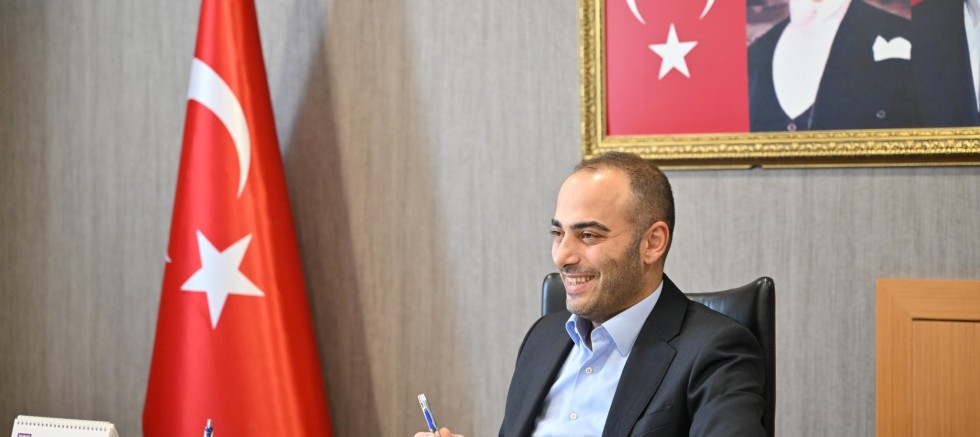 Gaziosmanpaşa’da Çalışmalar Masaya Yatırıldı: Başkan Vekili Eray Karadeniz’den Değerlendirme Toplantısı