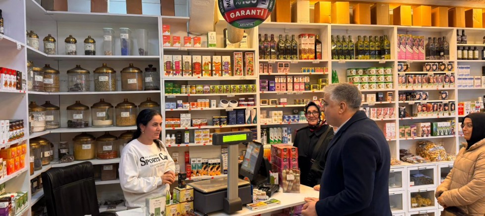 Gaziosmanpaşa’da Ramazan Bereketi: Ahmet Salmış’tan Esnaf Ziyareti