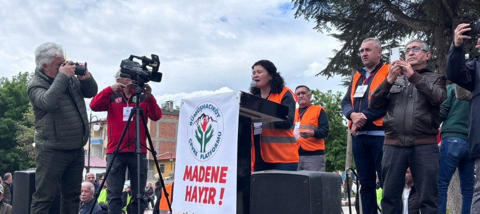 Gümüşhacıköy’de “Madene Hayır” Yürüyüşü: Binlerce Kişi Tek Ses Oldu