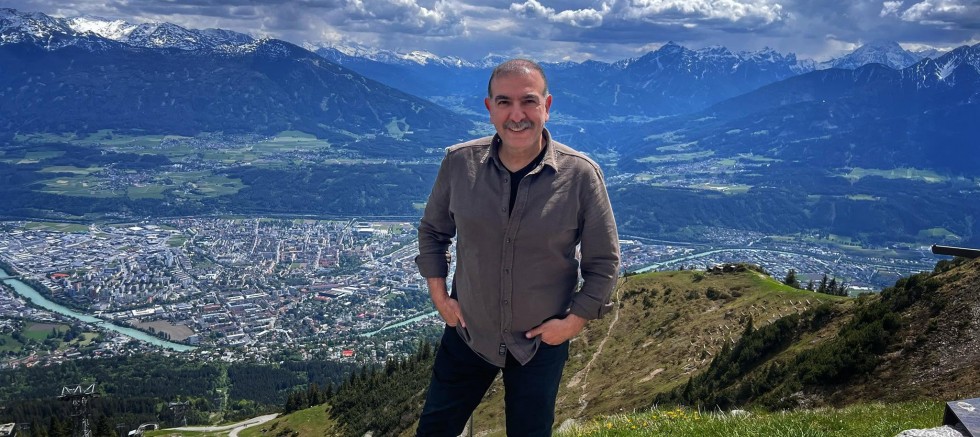 Halk Müziği Sanatçısı Metin Karataş'tan Tehdit İddialarına Sert Tepki: “Adresim de Yerim de Belli”