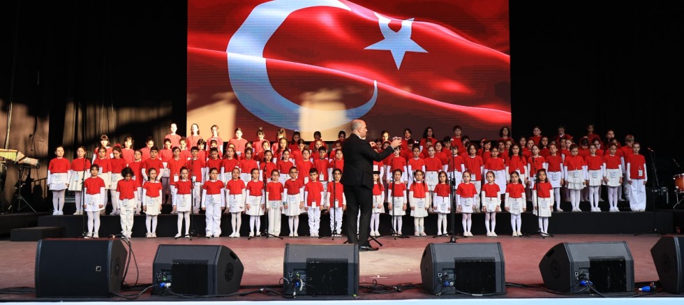 HARBİYE’DE 23 NİSAN ULUSAL EGEMENLİK VE ÇOCUK BAYRAMI COŞKUSU!