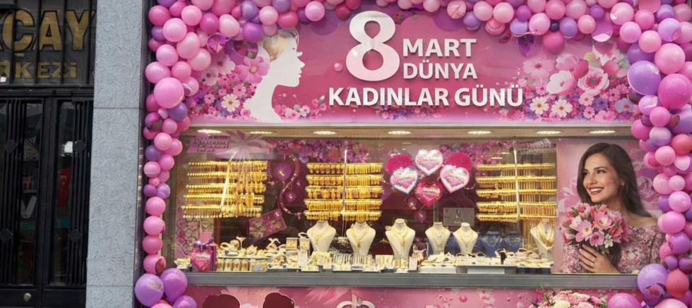 Haşhaşlar Kuyumculuk’tan 8 Mart Dünya Kadınlar Günü Mesajı