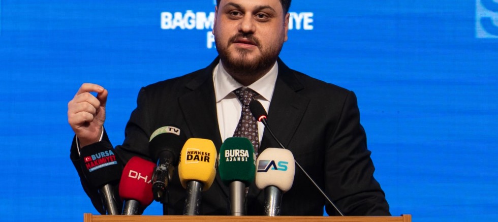 HÜSEYİN BAŞ'TAN NATO ZİRVESİ DEĞERLENDİRMESİ 