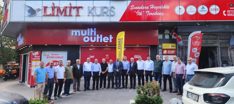 Hüseyin Sevinçtekin, Bağcılar’da Hemşehrileriyle Bir Araya Geldi