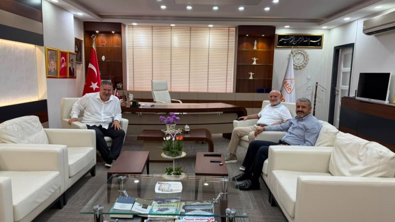 Hüseyin Sevinçtekin, H. Ramazan Aksoy ve Mustafa Çobanoğlu’nu Ağırladı