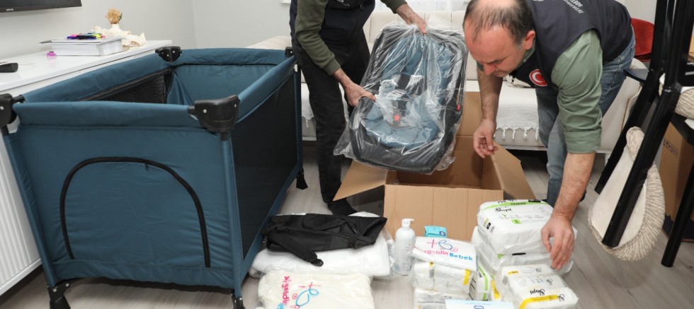 İBB’DEN YENİ HAYATLARA GÜÇLÜ DESTEK YENİDOĞAN DESTEK PAKETİ 108 BİN HANEYE ULAŞTI