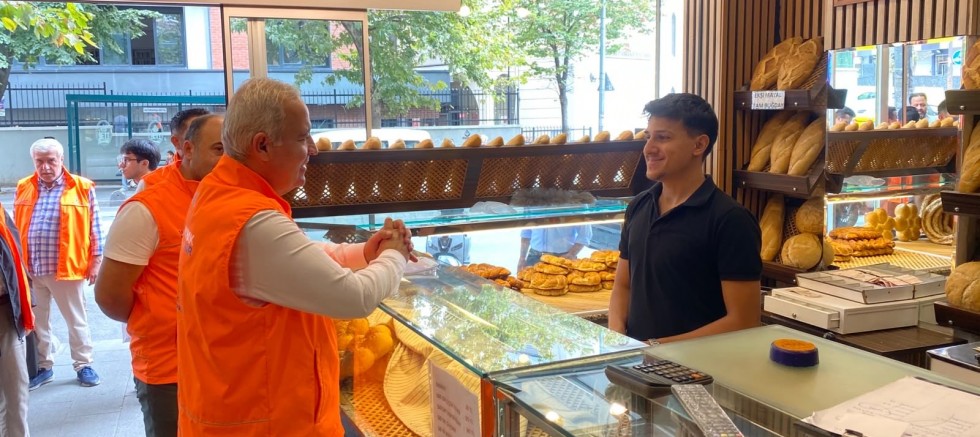 İsmail Ergüneş Yıldıztabya Caddesi’nde Esnafla Buluştu