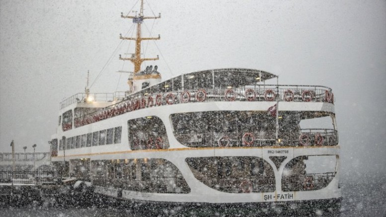 İstanbul'da beklenen haber geldi: Kar yağışı için tarih verildi