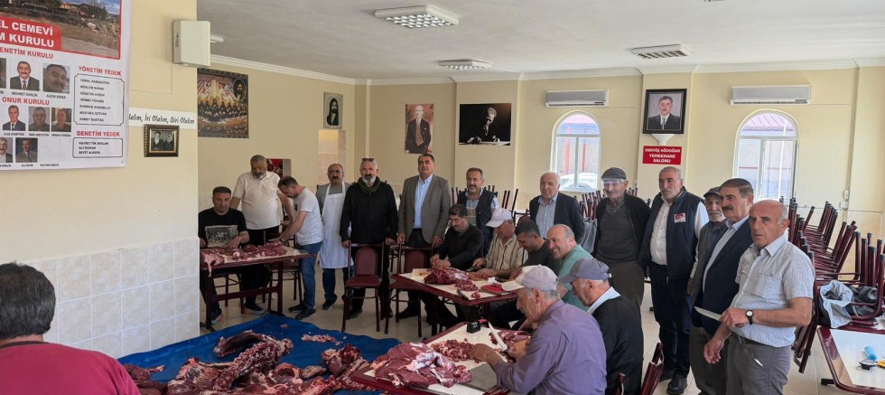 KARABEL CEMEVİ’NDE BAYRAMIN İKİNCİ GÜNÜ BİRLİK LOKMASI VERİLECEK