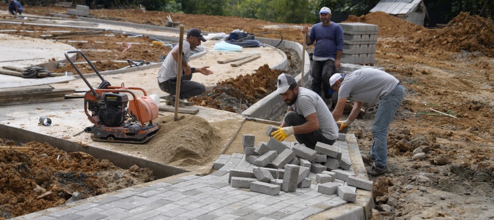 Kartal Belediyesi’nden Ulaşım ve Yeşil Alan Yatırımı Bir Arada
