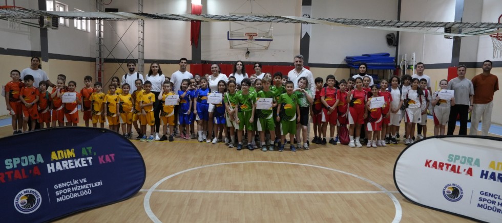 Kartal’da Yaz Spor Okulu’nun 2. Dönemi Tamamlandı