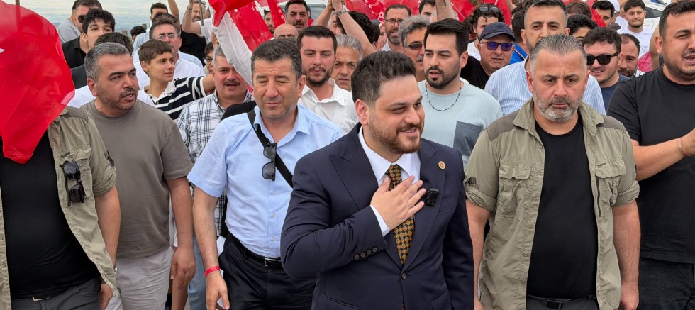 -“Kıbrıs Barış Harekâtı, bağımsızlık iradesinin tarihî mührüdür.” -BTP lideri Hüseyin Baş’tan Kıbrıs Barış Harekatı mesajı…