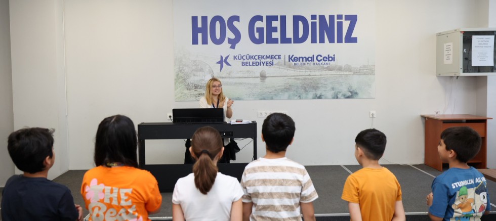 KÜÇÜKÇEKMECE’DE MÜZİK AKADEMİSİ YENİ YETENEKLERİN İZİNDE! BB