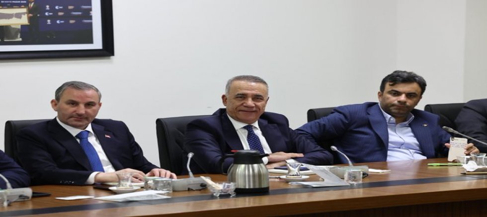  Abdurrahman Dursun, AK Parti Belediye Başkanları Toplantısı'na Katıldı