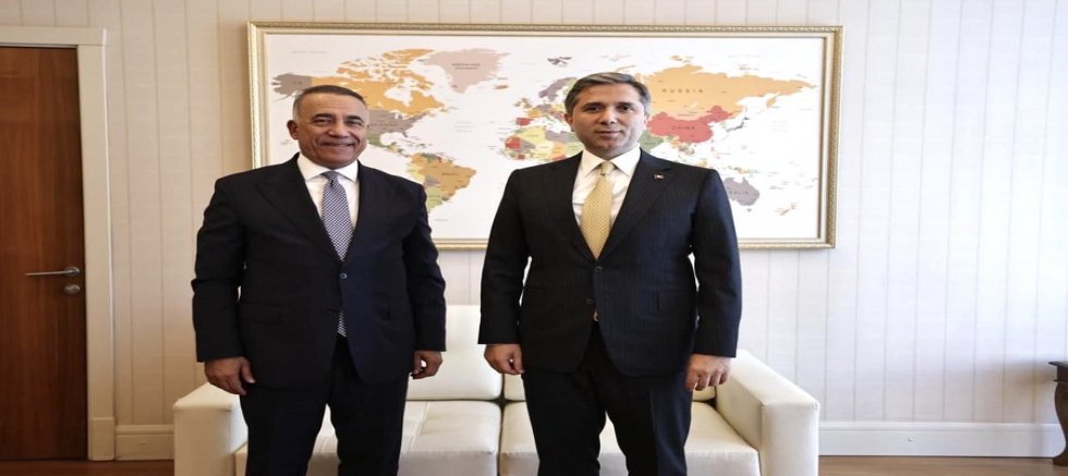 Abdurrahman Dursun, AK Parti Genel Başkan Yardımcısı Zafer Sırakaya ile Sultangazi Projelerini Görüştü