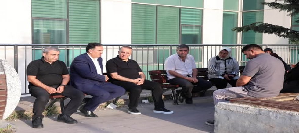 Abdurrahman Dursun’dan Hacer Durmuş’a Geçmiş Olsun Ziyareti