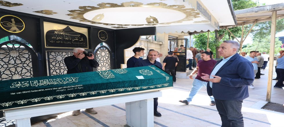 Abdurrahman Dursun, Gazeteci İbrahim Halil Uçar'ın Cenaze Törenine Katıldı