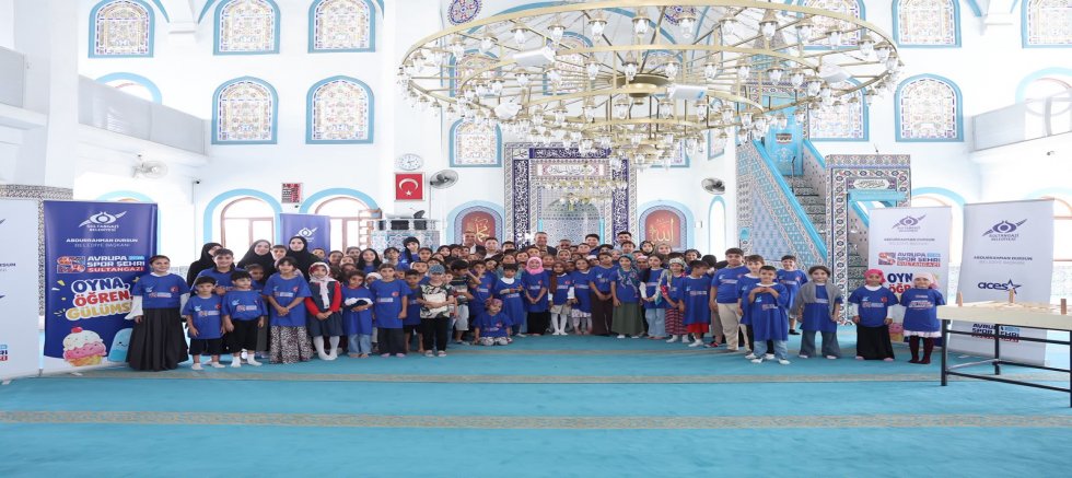 Abdurrahman Dursun, İsmetpaşa'da Yaz Kur'an Kursu Öğrencileriyle Buluştu