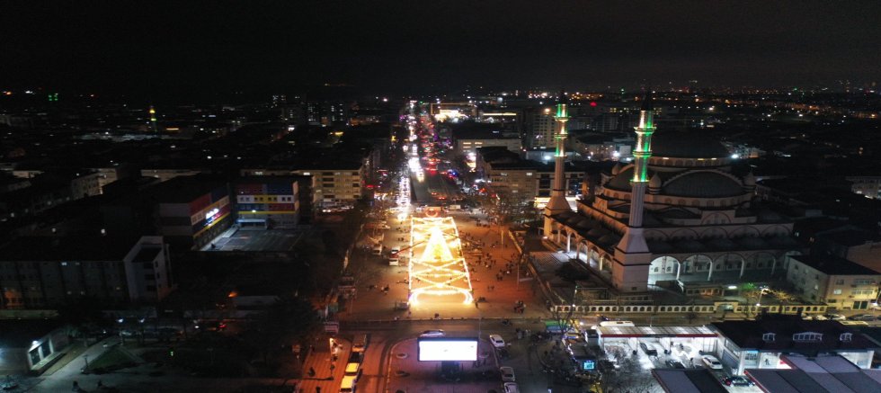 Abdurrahman Dursun: “Sultangazi’mizin dört bir yanını Ramazan-ı Şerif’in coşkusu sardı”