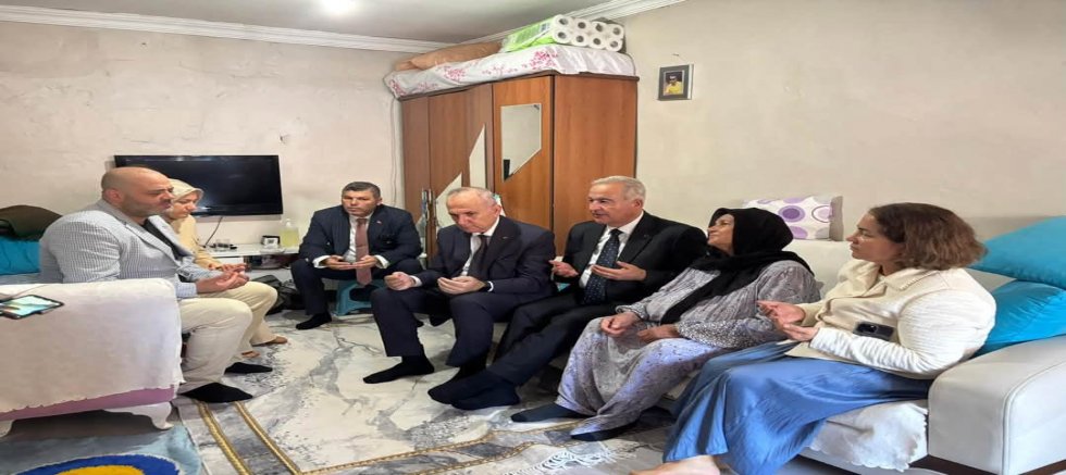 AK Parti Gaziosmanpaşa İlçe Başkanı İsmail Ergüneş’ten Hüseyin Özer’in Ailesine Taziye Ziyareti