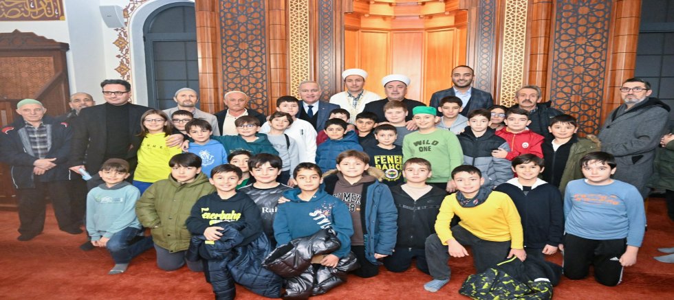 AK Parti Gaziosmanpaşa İlçe Başkanı İsmail Ergüneş’ten Miraç Kandili Mesajı