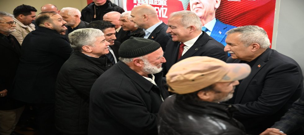 AK Parti Gaziosmanpaşa İlçe Başkanlığı’nda Bayramlaşma Programı