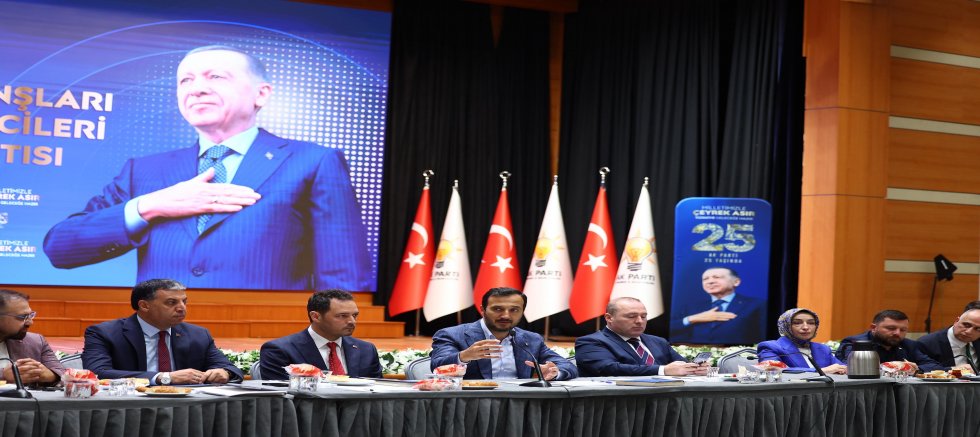 AK Parti İstanbul’da 45 Amatör Spor Branşının Temsilcisi Bir Araya Geldi