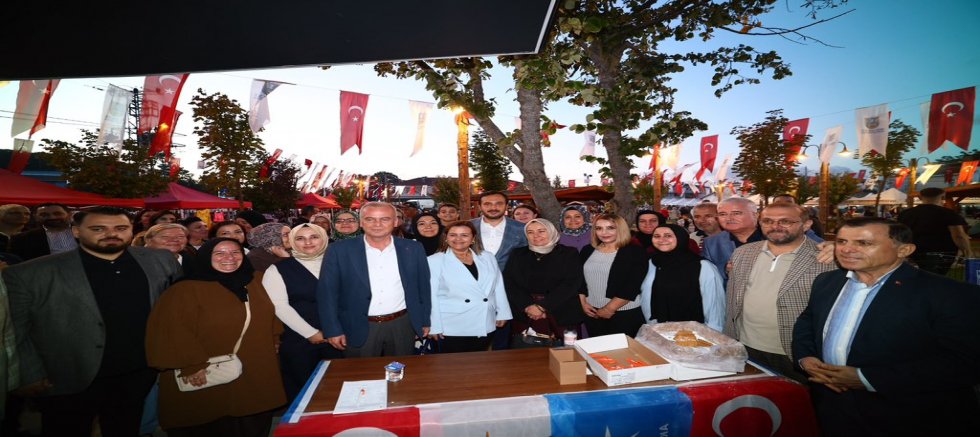 AK Parti İstanbul İl Başkanı Abdullah Özdemir, Sayalar Biber Şenliği’nde Hemşehrileriyle Buluştu