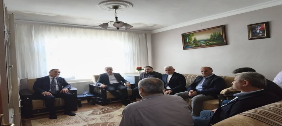 AK Parti Sultangazi’den Armut Ailesine Taziye Ziyareti