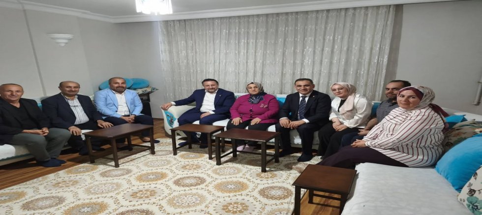 AK Parti Sultangazi İlçe Başkanı İmdat Kamacı’dan Anlamlı Hane Ziyareti