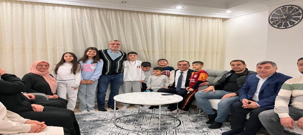 AK Parti Sultangazi İlçe Başkanı İmdat Kamacı’dan Ramazan Ziyareti