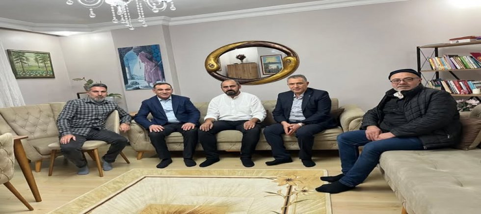 AK Parti Sultangazi İlçe Başkanı İmdat Kamacı’dan Umre Dönüşü Ziyaret