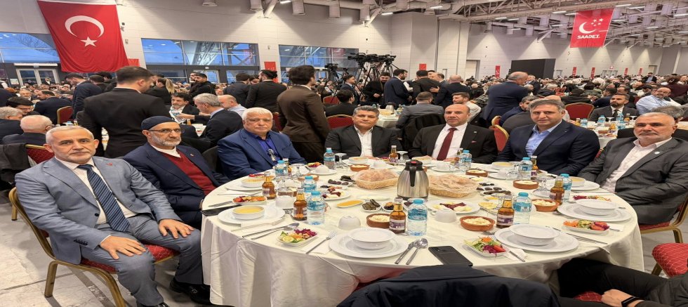 Altılı Masa Yenikapı’da Aynı İftar Sofrasında Buluştu