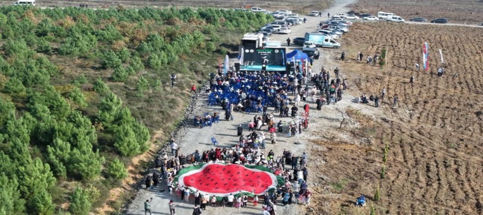 Arnavutköy’de Gazze İçin Umudun Fidanları Toprakla Buluştu